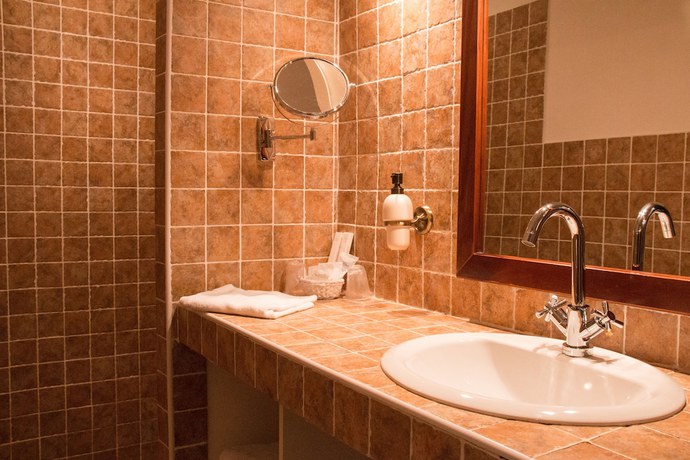 Imagen de la habitación del Hotel U Castellu. Foto 16