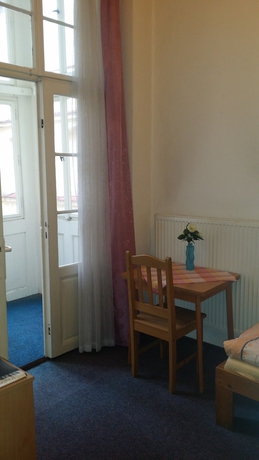 Imagen de los interiores del Hotel U Dvou Zlatych Klicu. Foto 16