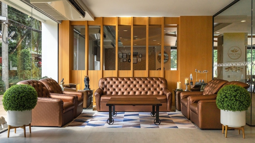 Imagen de los interiores del Hotel U Home. Foto 17
