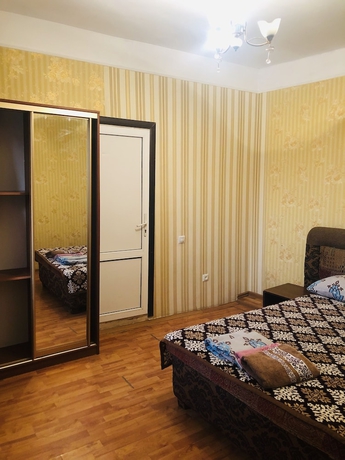 Imagen de la habitación del Hotel U Iliyasa Inn. Foto 12