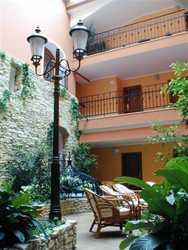 Imagen general del Hotel U KRALOVNY ELISKY. Foto 6