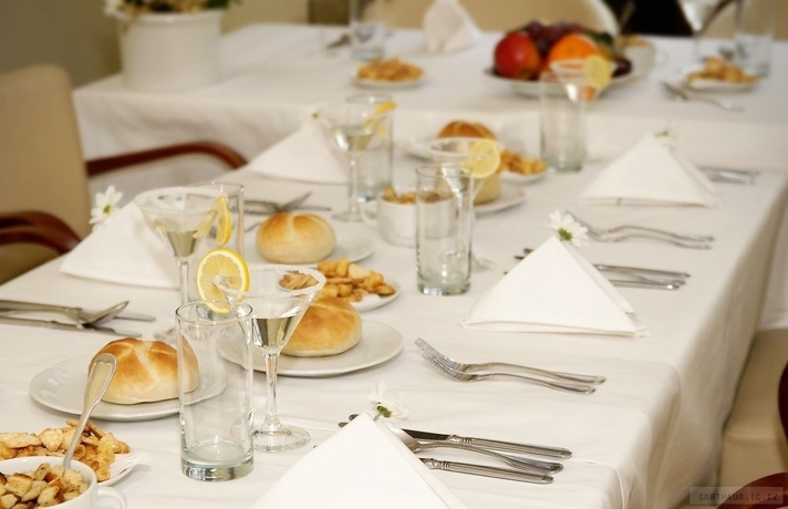 Imagen del bar/restaurante del Hotel U Krize. Foto 3