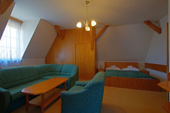 Imagen de la habitación del Hotel U Leva. Foto 13