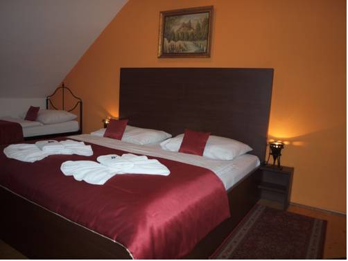 Imagen de la habitación del Hotel U Martina. Foto 5