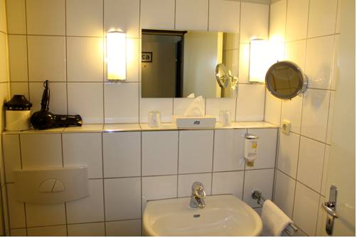 Imagen de la habitación del Hotel U, M&uuml;lheim an der Ruhr. Foto 10