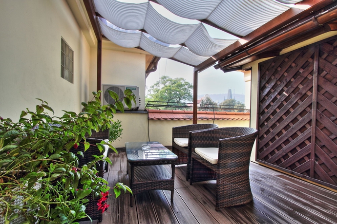 Imagen de los exteriores del Hotel U Páva, Praga. Foto 13