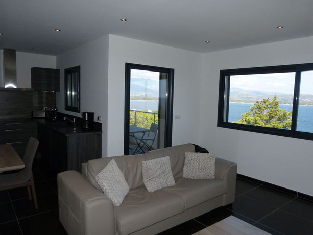 Imagen del bar/restaurante del Hotel U Paviddonu. Foto 2