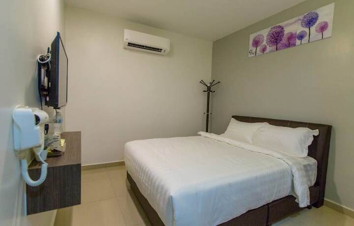 Imagen de la habitación del Hotel U Plus Budget. Foto 16