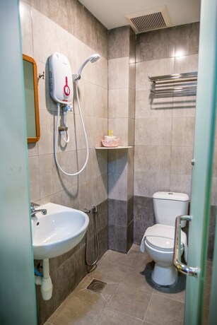 Imagen de la habitación del Hotel U Plus Budget. Foto 23