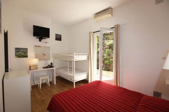 Imagen de la habitación del Hotel U Pozzu. Foto 5