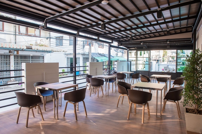 Imagen de los interiores del Hotel U Sabai. Foto 17