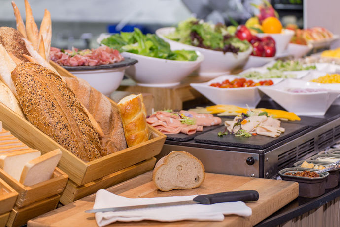 Imagen del bar/restaurante del Hotel U Sathorn Bangkok. Foto 10