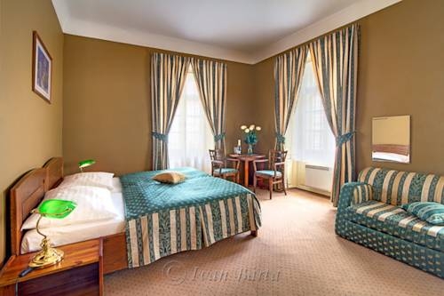 Imagen general del Hotel U Schnellu. Foto 4