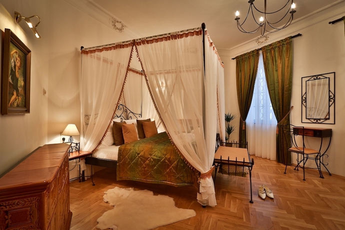 Imagen de la habitación del Hotel U Svatého Jana. Foto 10