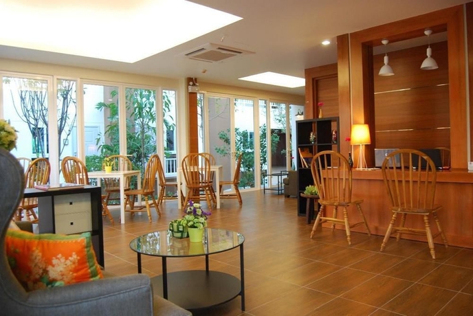 Imagen de los interiores del Hotel U Tiny Boutique Suvarnabhumi Bangkok. Foto 15