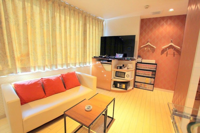 Imagen de la habitación del Hotel U, Tokyo Ciudad. Foto 13