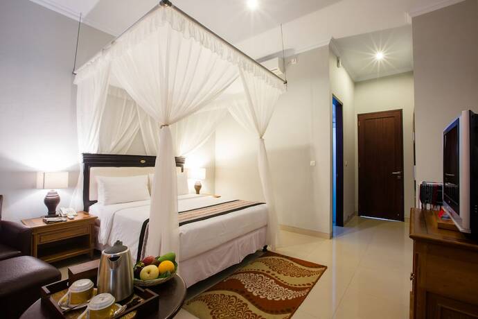 Imagen de la habitación del Hotel U Tube. Foto 26