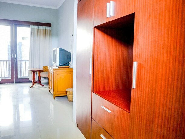 Imagen de la habitación del Hotel U Tube. Foto 38