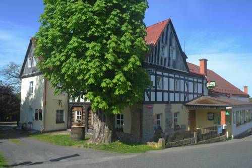 Imagen de la habitación del Hotel U Zelen&eacute;ho Stromu, Hrensko. Foto 12