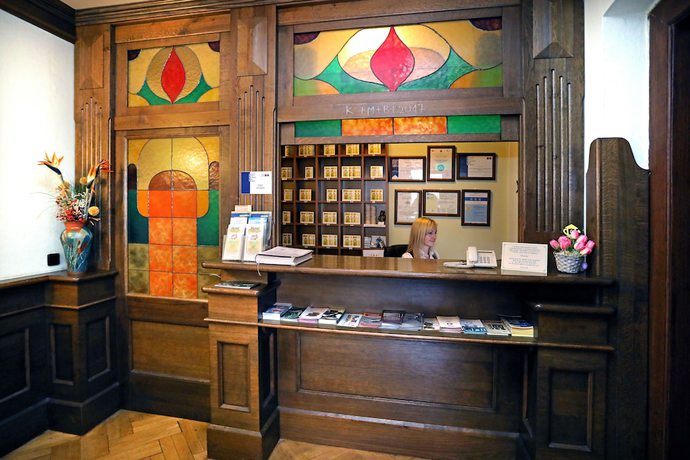 Imagen de los interiores del Hotel U Zelen&eacute;ho stromu. Foto 20