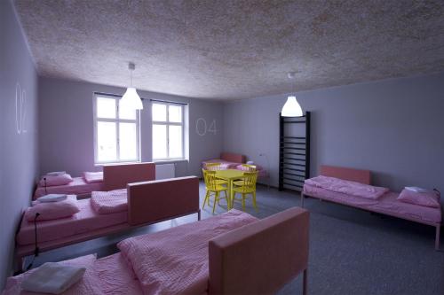Imagen de la habitación del Hotel U Zlat&eacute;ho kohouta. Foto 8