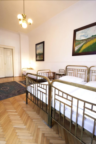 Imagen de la habitación del Hotel U Zlateho Jelena. Foto 9