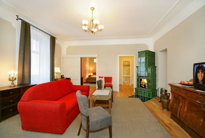 Imagen de la habitación del Hotel U Zvonu. Foto 9