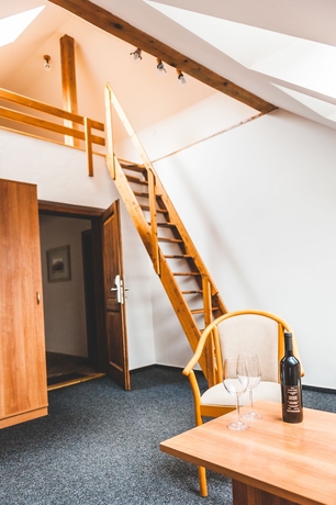 Imagen de la habitación del Hotel U Česk&eacute; koruny. Foto 2