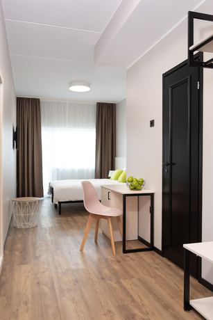 Imagen de la habitación del Hotel U11. Foto 11