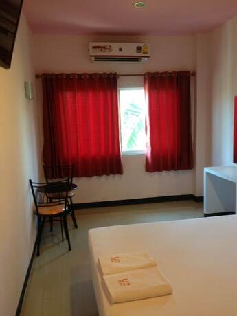 Imagen de la habitación del Hotel U2 Inn. Foto 19