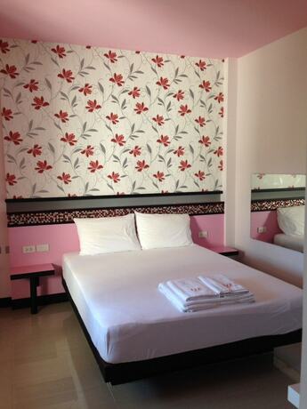 Imagen de la habitación del Hotel U2 Inn. Foto 20