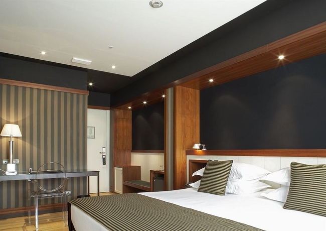 Imagen de la habitación del Hotel U232. Foto 3