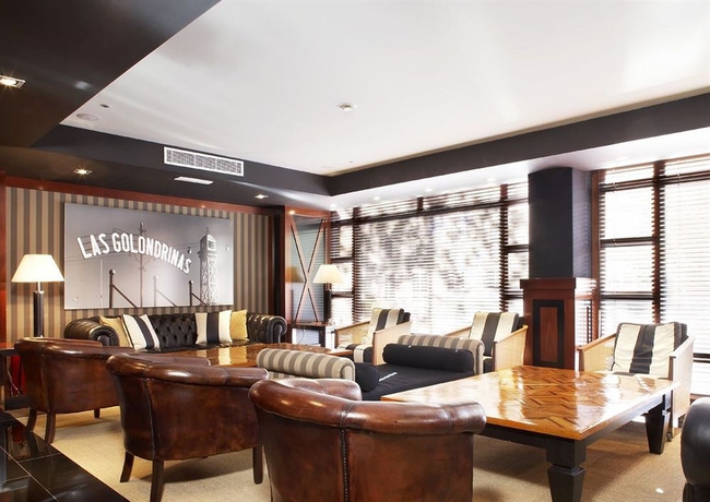 Imagen de los interiores del Hotel U232. Foto 7