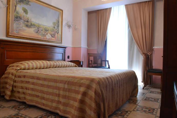 Imagen de la habitación del Hotel U\'Bais. Foto 14