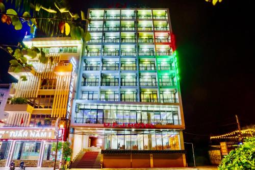 Imagen general del Hotel UFJ HOTEL Sầm Sơn. Foto 2