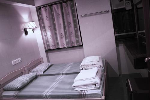 Imagen de la habitación del Hotel UK Hostel. Foto 9