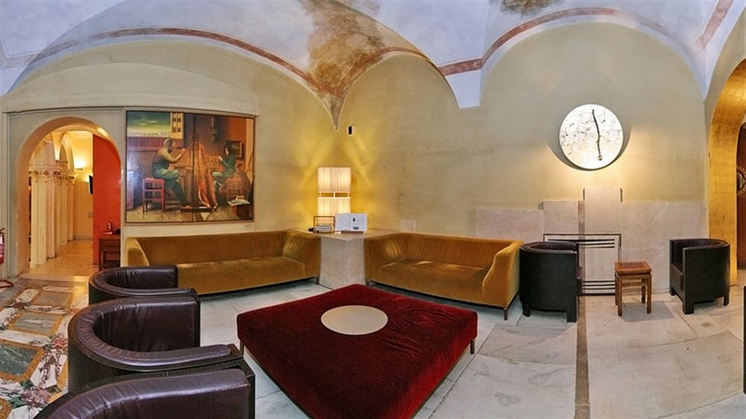 Imagen de los interiores del Hotel UNA Empire Roma. Foto 9