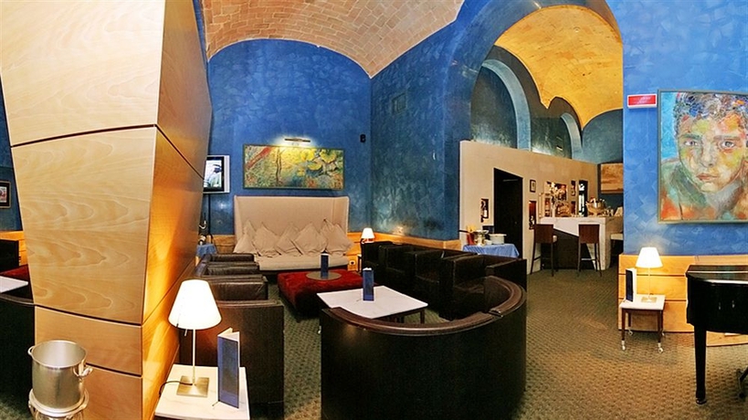 Imagen de los interiores del Hotel UNA Empire Roma. Foto 12