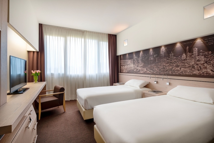 Imagen de la habitación del Hotel UNAHOTELS Bologna San Lazzaro. Foto 4