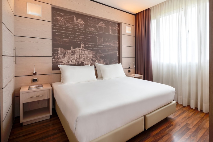Imagen de la habitación del Hotel UNAHOTELS Bologna San Lazzaro. Foto 10