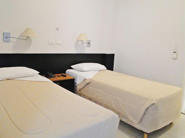 Imagen general del Hotel UNICLASS. Foto 7