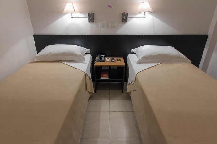 Imagen general del Hotel UNICLASS. Foto 10