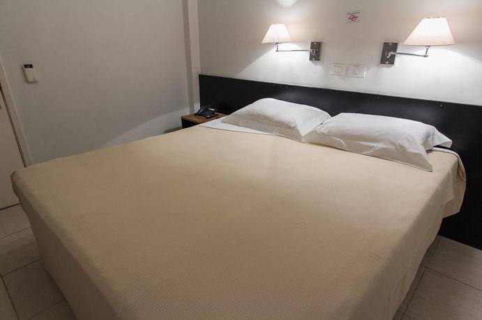 Imagen general del Hotel UNICLASS. Foto 12