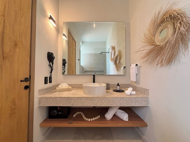 Imagen de la habitación del Hotel UNICO LA PUNTA HOTEL BOUTIQUE. Foto 11