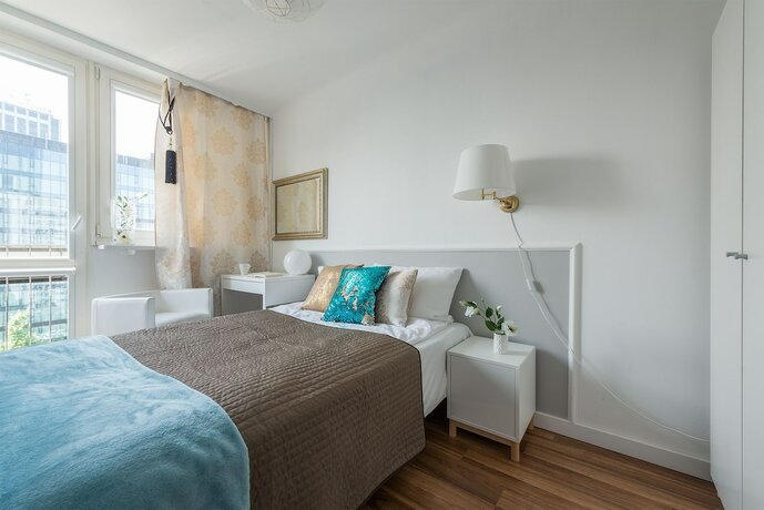 Imagen general del Hotel UNIT Warszawa Centrum Room by Metro Rondo ONZ. Foto 10