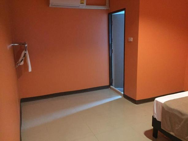 Imagen de la habitación del Hotel UNO INN. Foto 3