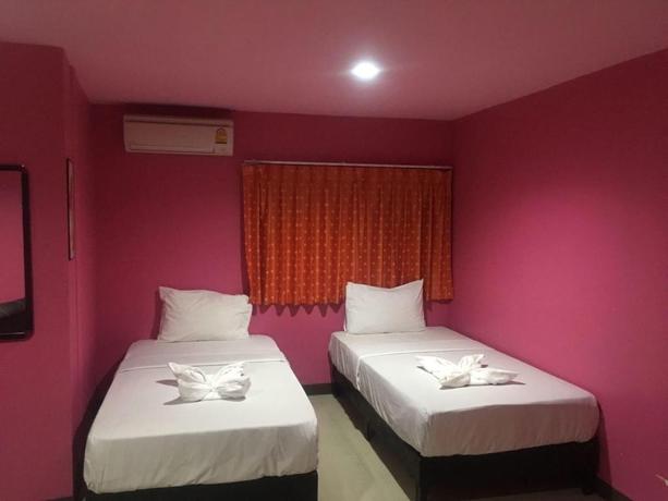 Imagen de la habitación del Hotel UNO INN. Foto 11