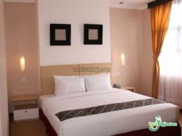 Imagen de la habitación del Hotel UNY Hotel. Foto 6