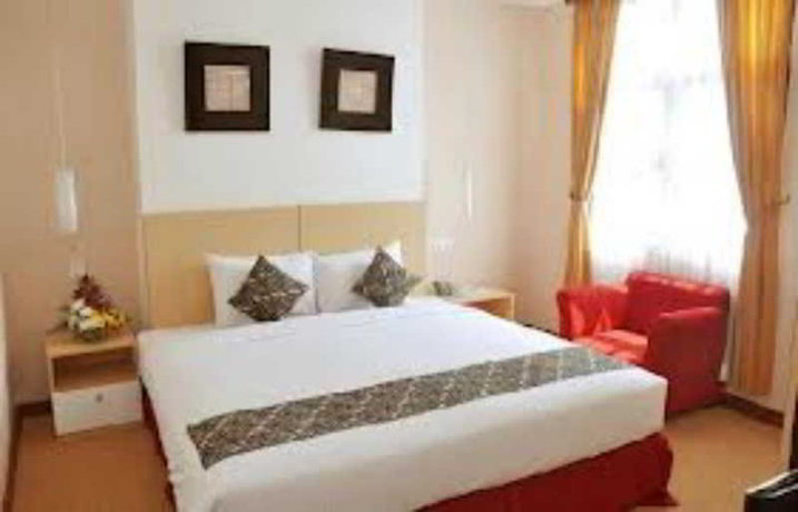 Imagen de la habitación del Hotel UNY Hotel. Foto 10