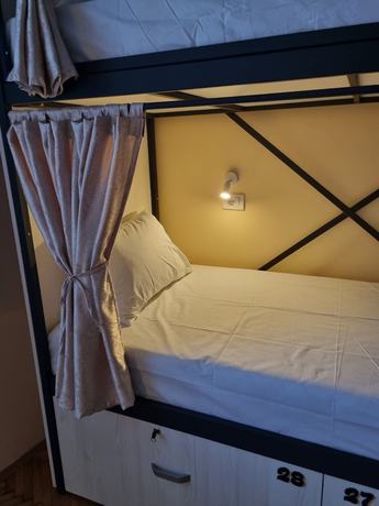 Imagen de la habitación del Hotel UP accommodation. Foto 13